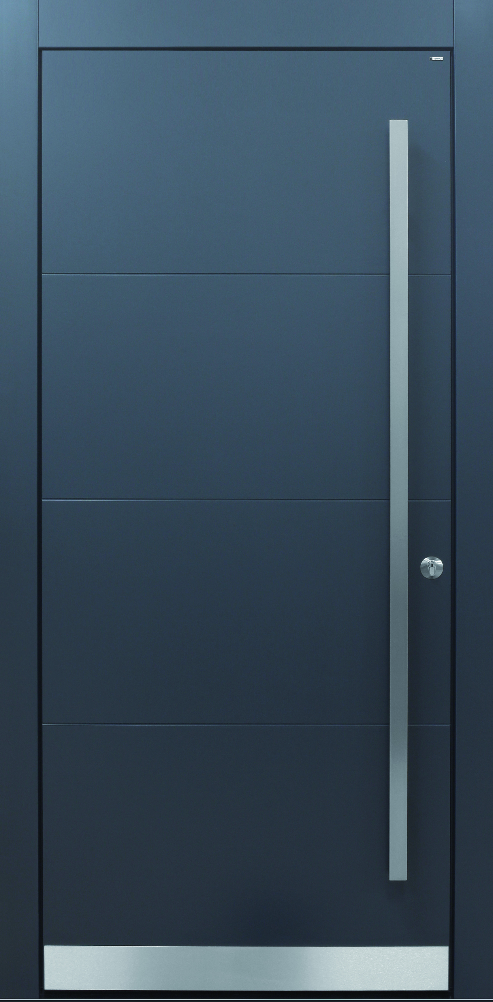 Haustür modern, anthrazit, Fräsungen, TOPICcore, Sicherheitstür, passivhaustauglich, besser als Alu Haustür modern, anthrazit, Fräsungen, TOPICcore, Sicherheitstür, passivhaustauglich, besser als Alu