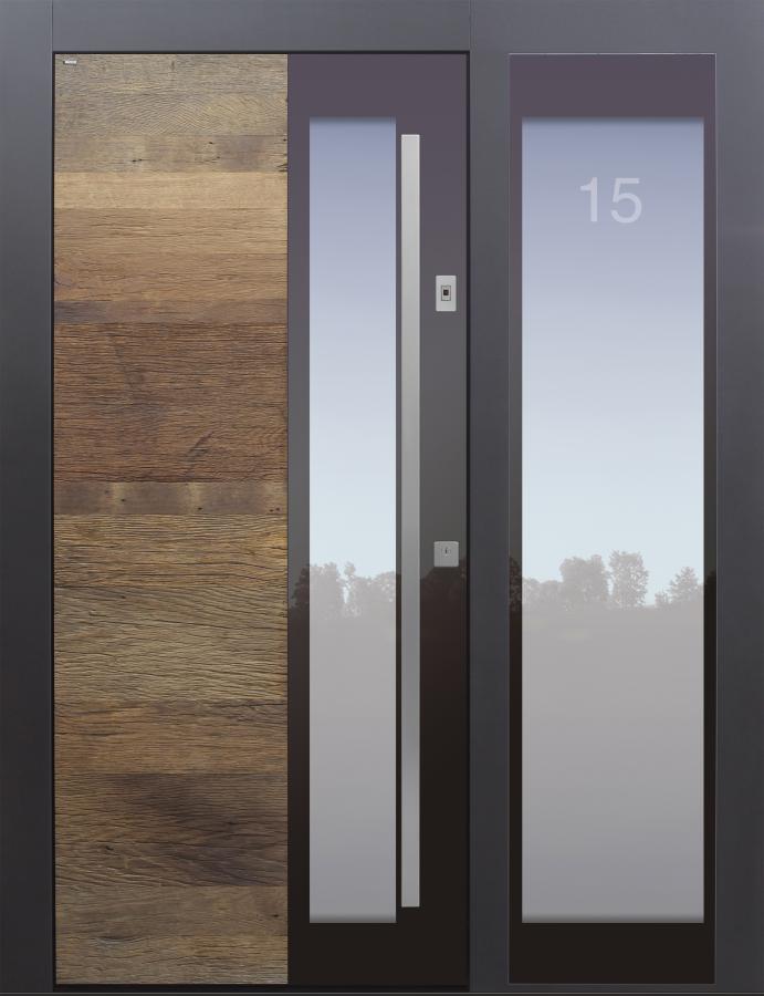 Haustür Altholz Eiche Türnummer sandgestrahlt auf Kundenwunsch mit Fingerprint und Seitenteil Shadow Modell B37-T3
