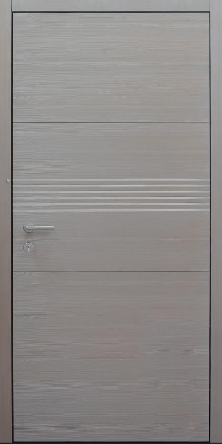 Haustür Lärche gebürstet Silverwood2 Innenansicht mit 6 Edelstahllisenen mit Touch-Tagesfunktion Modell B9